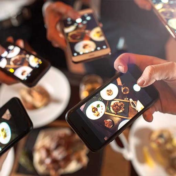 group-friends-taking-photos